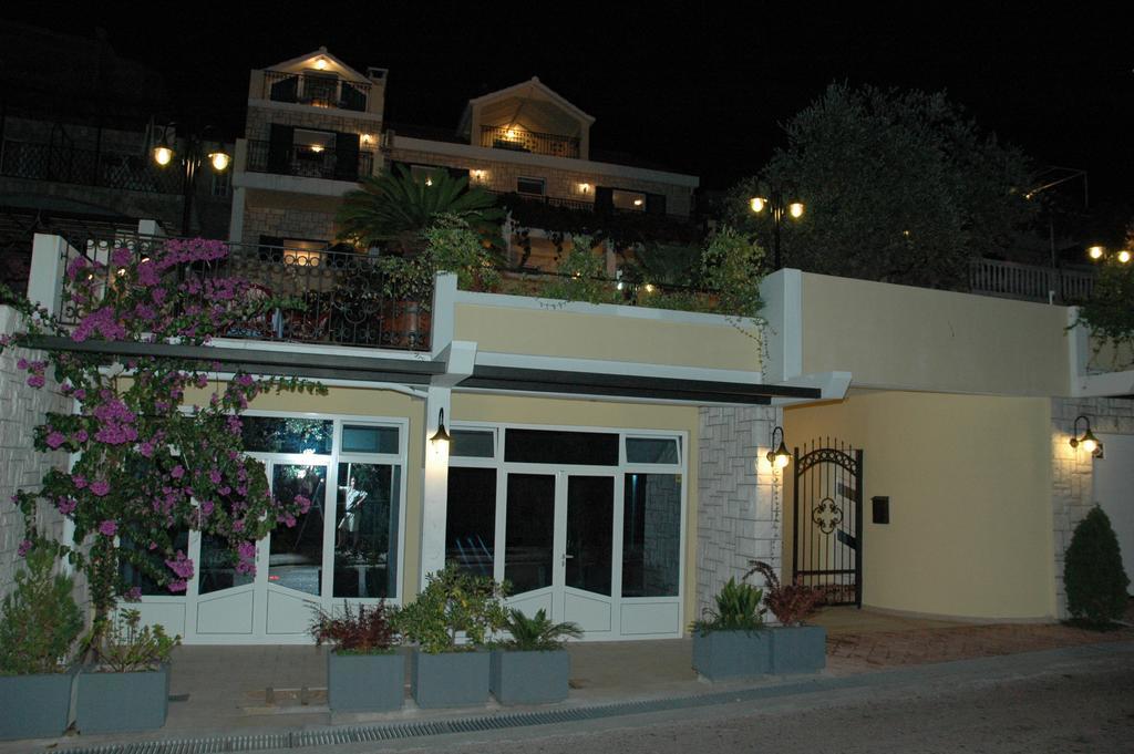 Apartments Balic Sveti Stefan Extérieur photo
