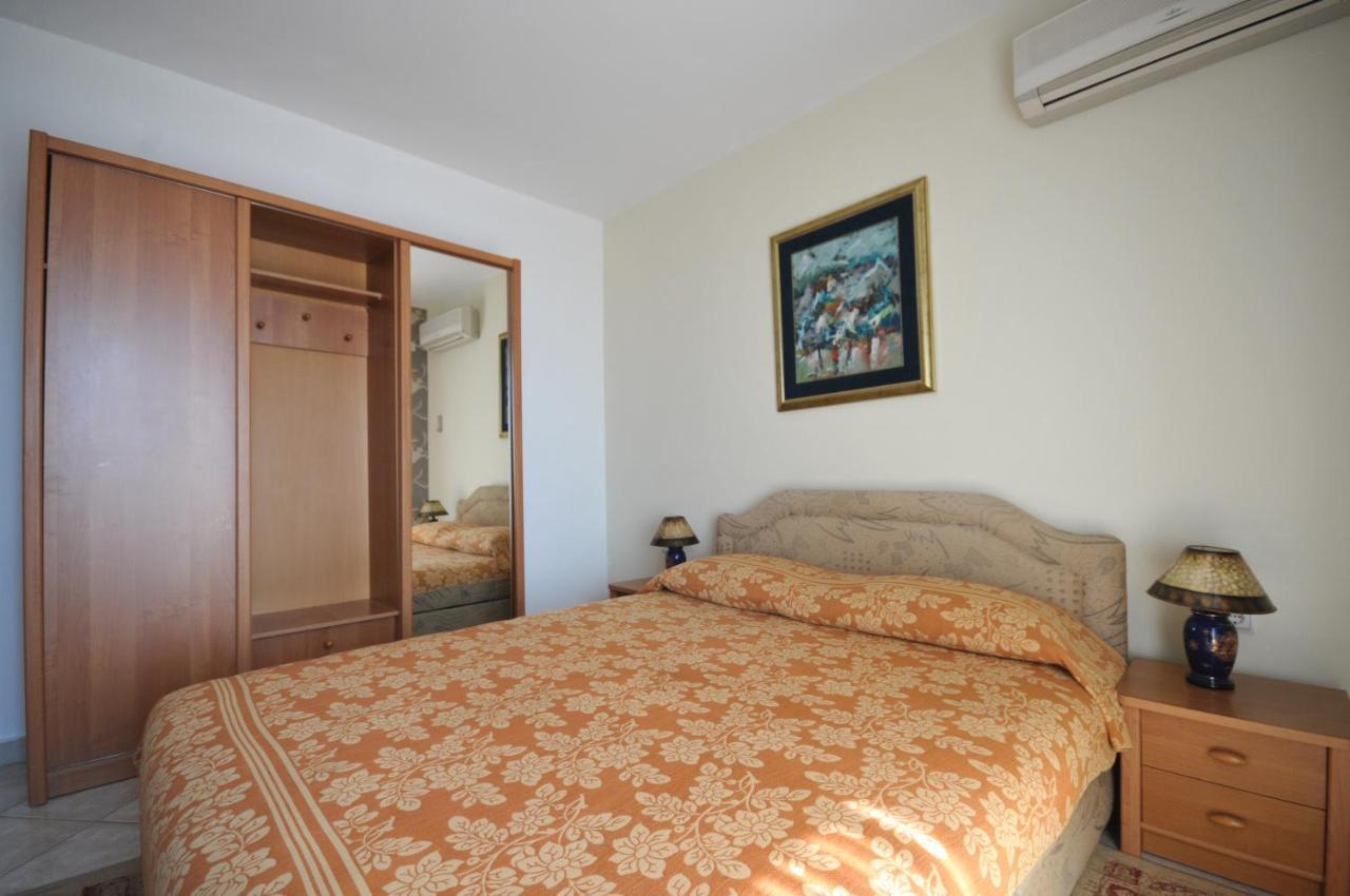 Apartments Balic Sveti Stefan Extérieur photo