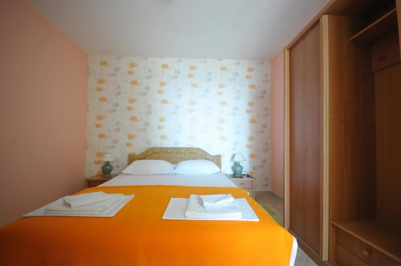 Apartments Balic Sveti Stefan Extérieur photo