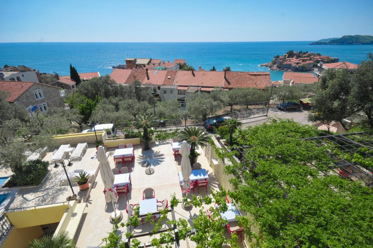 Apartments Balic Sveti Stefan Extérieur photo