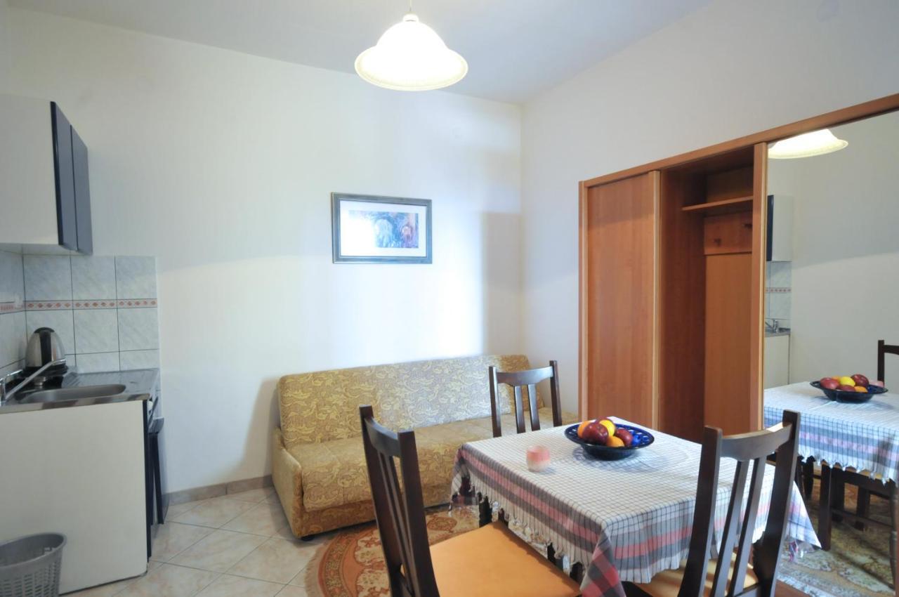 Apartments Balic Sveti Stefan Extérieur photo