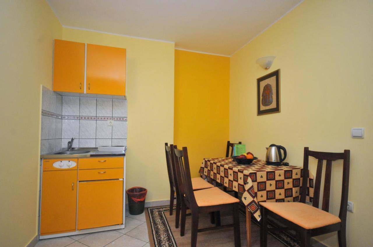 Apartments Balic Sveti Stefan Extérieur photo